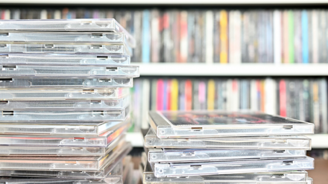 不要なCDを捨てずに寄付！CD1枚からできる身近な社会貢献の始め方